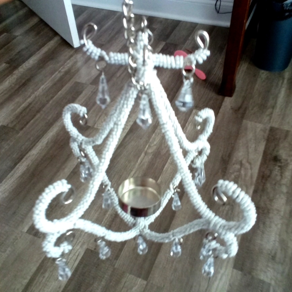 Mini chandelier